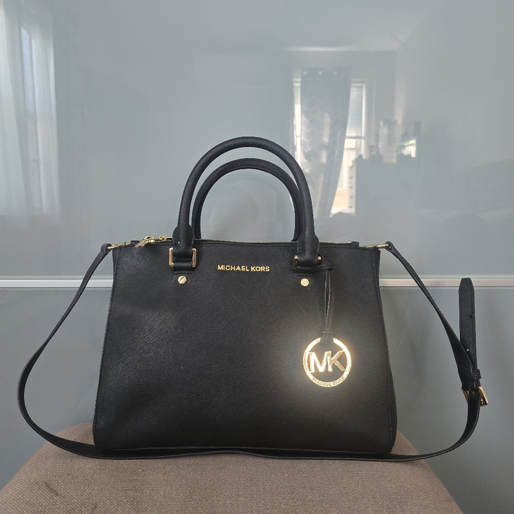 Michael Kors Sutton Saffiano Leather Black Satchel Handbag Purse